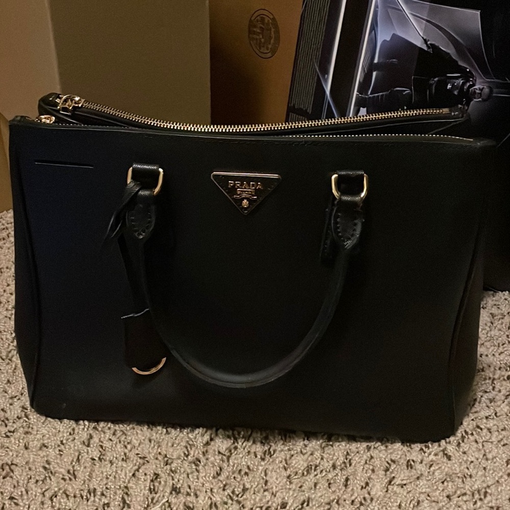 Prada Galleria Saffiano Tote